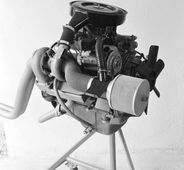Motoren Aggregat mit Turbo May Gruppe / Engines Aggregate with Turbo May Group Motoren Aggregat mit Turbo May Gruppe / Engines Aggregate with Turbo May Group